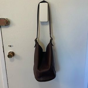 Vintage leather bucket bag